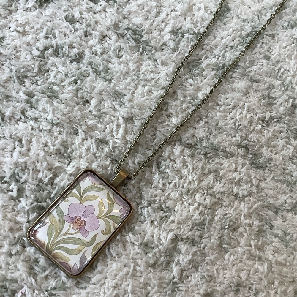 Antique Rectangle Orchid Floral Glass Cabochon Pendant Necklace NWT Brass 18-20”